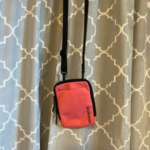LULULEMON CROSSBODY BAG